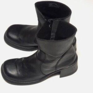 Barbo Women's Black Leather Ankle Boots Size 7.5